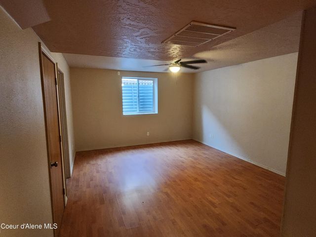 240 W Navaho Ave, Post Falls, ID 83854