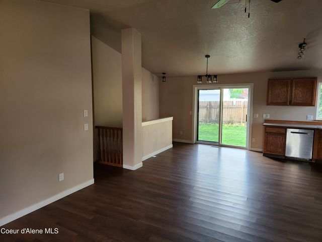 240 W Navaho Ave, Post Falls, ID 83854