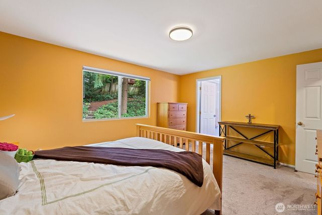 17117 NE 84th Street, Redmond, WA 98052