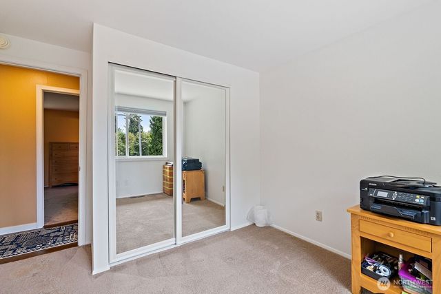 17117 NE 84th Street, Redmond, WA 98052