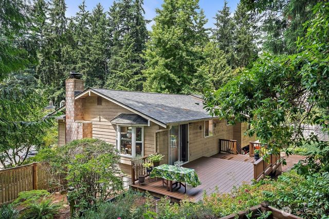 17117 NE 84th Street, Redmond, WA 98052