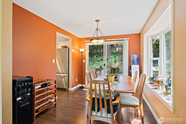 17117 NE 84th Street, Redmond, WA 98052
