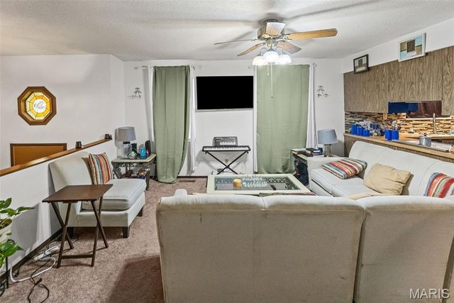 2006 Maple Tree Lane, Sauget, IL 62206