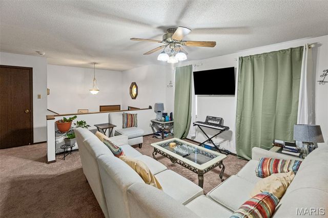 2006 Maple Tree Lane, Sauget, IL 62206