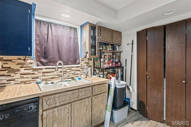 2006 Maple Tree Lane, Sauget, IL 62206