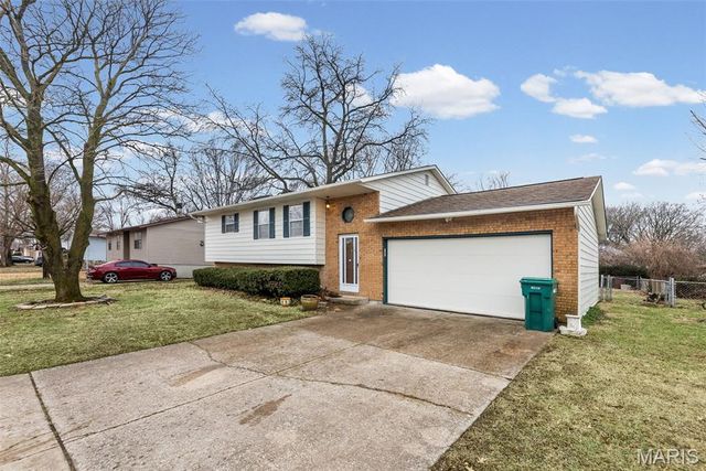 2006 Maple Tree Lane, Sauget, IL 62206