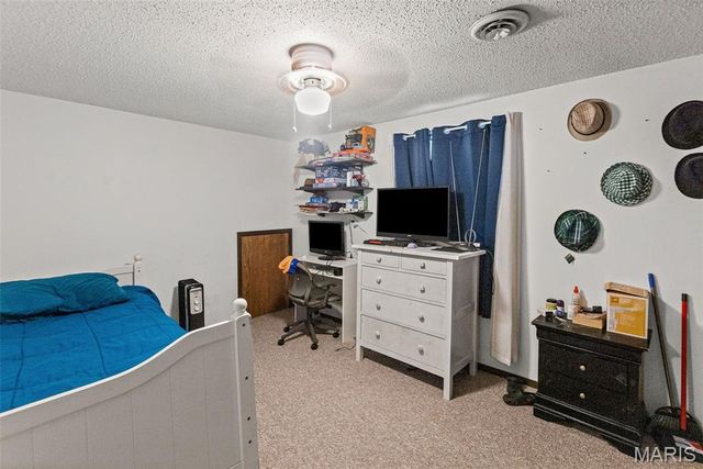 2006 Maple Tree Lane, Sauget, IL 62206