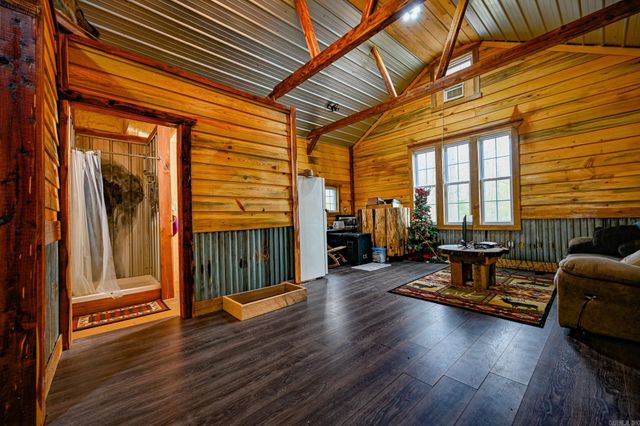 665 Highway 246, Umpire, AR 71971
