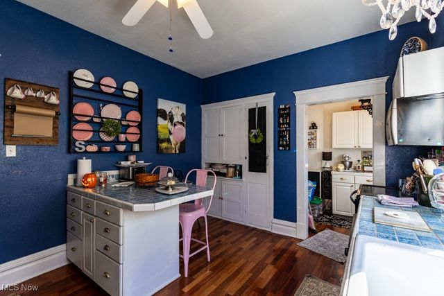 1709 Oak Street, Parkersburg, WV 26101