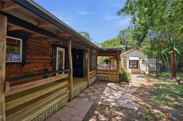 117 Roundup Drive, Wimberley, TX 78676