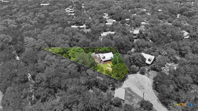 117 Roundup Drive, Wimberley, TX 78676