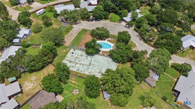 117 Roundup Drive, Wimberley, TX 78676
