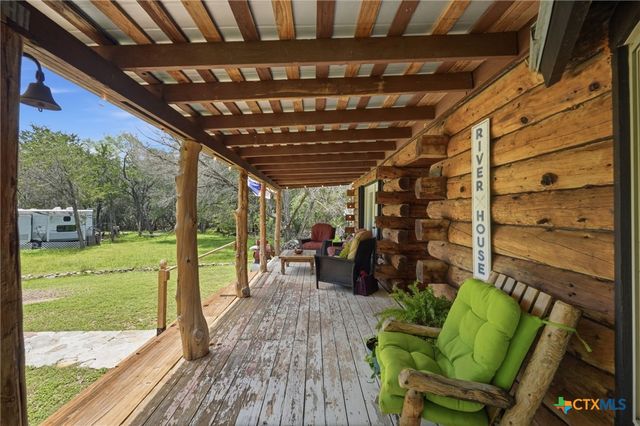 117 Roundup Drive, Wimberley, TX 78676
