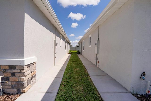 4010 WESTWOOD FIELDS LOOP, Plant City, FL 33565