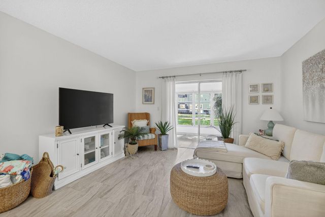 5681 SW 2nd Court, Margate, FL 33068