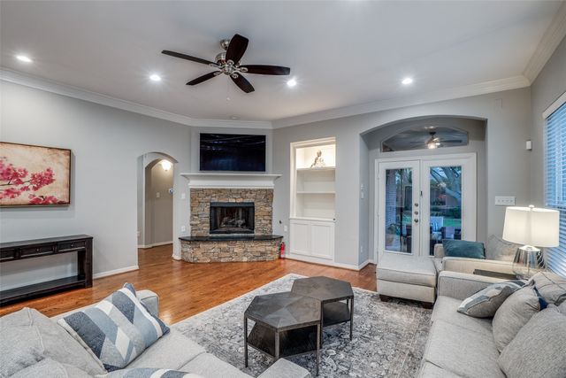 7953 Glade Creek Court, Dallas, TX 75218