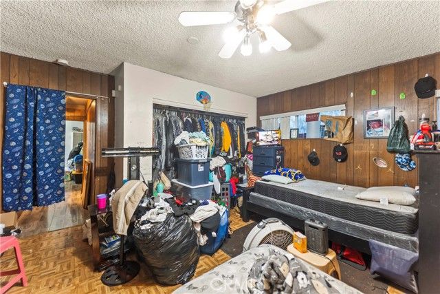 3165 Oakwood Avenue, Lynwood, CA 90262