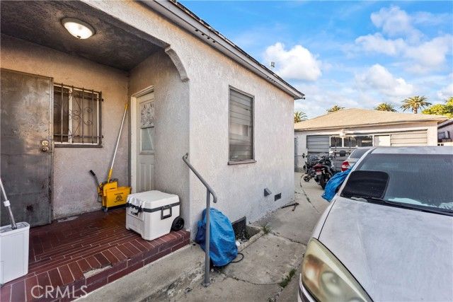 3165 Oakwood Avenue, Lynwood, CA 90262