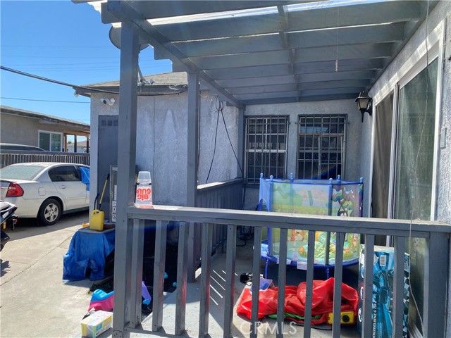 3165 Oakwood Avenue, Lynwood, CA 90262