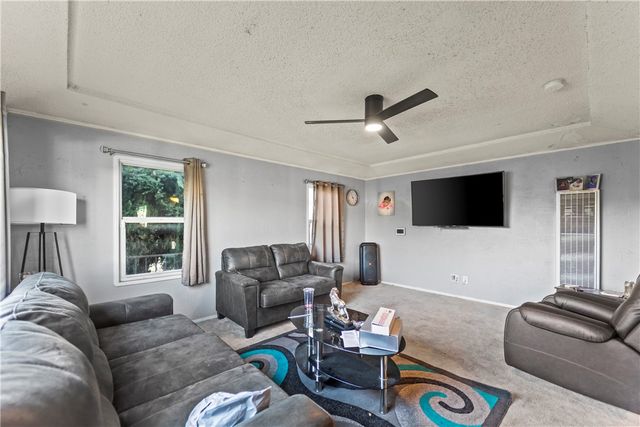 3165 Oakwood Avenue, Lynwood, CA 90262