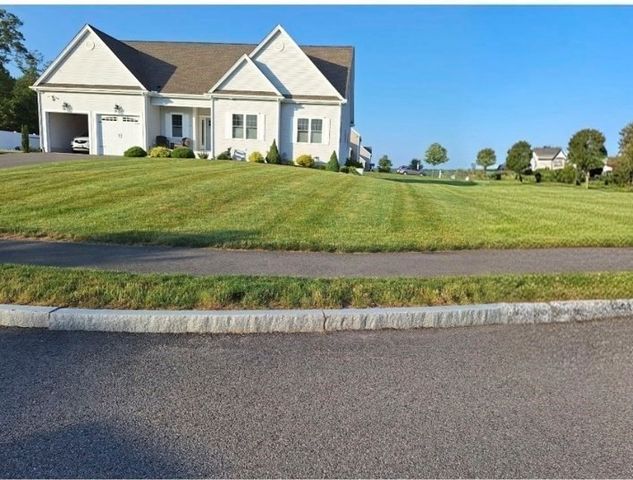 4 Meadow Lane, Blackstone, MA 01504