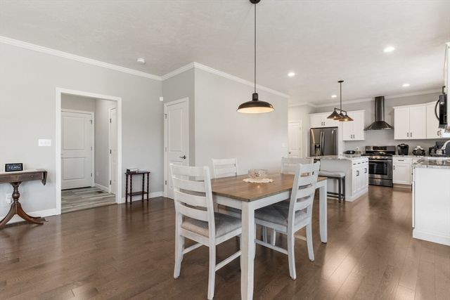 4 Meadow Lane, Blackstone, MA 01504
