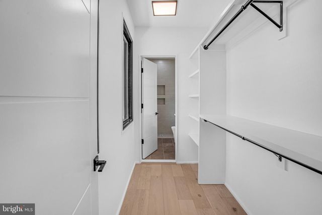 8313 SYRACUSE CIR, Vienna, VA 22180