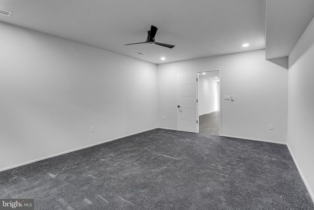 8313 SYRACUSE CIR, Vienna, VA 22180