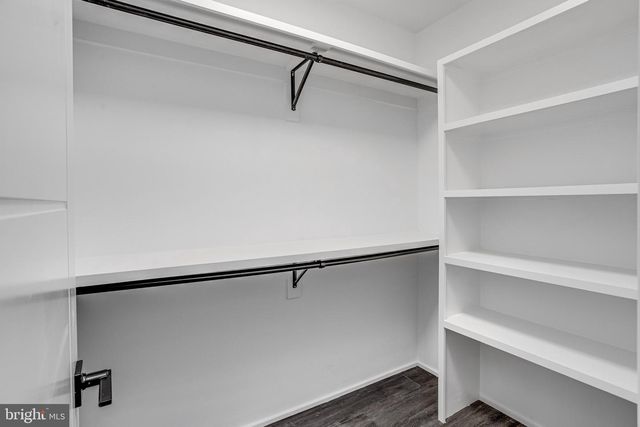 8313 SYRACUSE CIR, Vienna, VA 22180