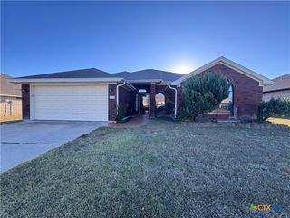 2402 Wisteria Lane, Killeen, TX 76549