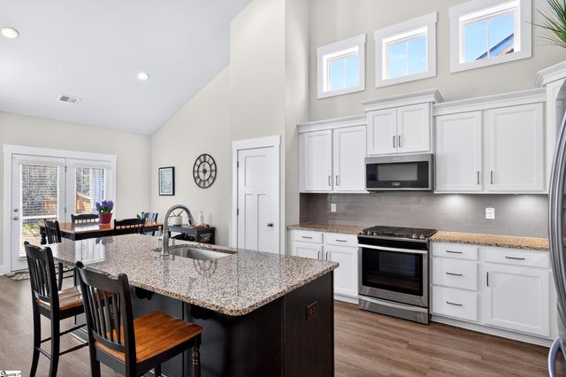 619 Minster Court, Moore, SC 29369