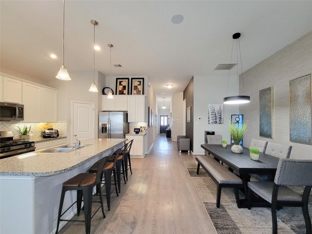 10719 Stella Pond Lane, Houston, TX 77016