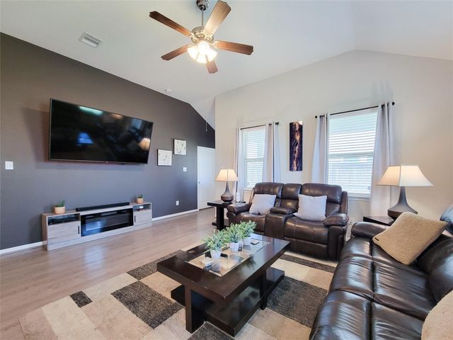 10719 Stella Pond Lane, Houston, TX 77016