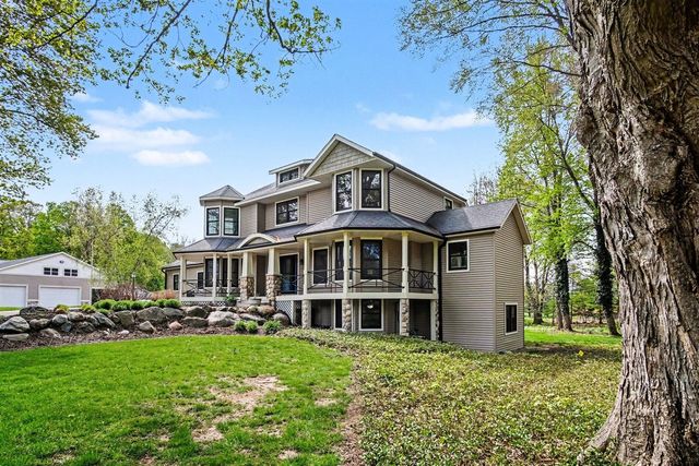 5030 Rosewood Lane, Hudsonville, MI 49426