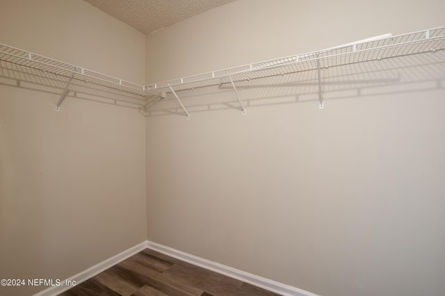 1736 DAYTONA Lane, Jacksonville, FL 32218