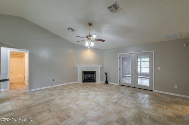 1736 DAYTONA Lane, Jacksonville, FL 32218