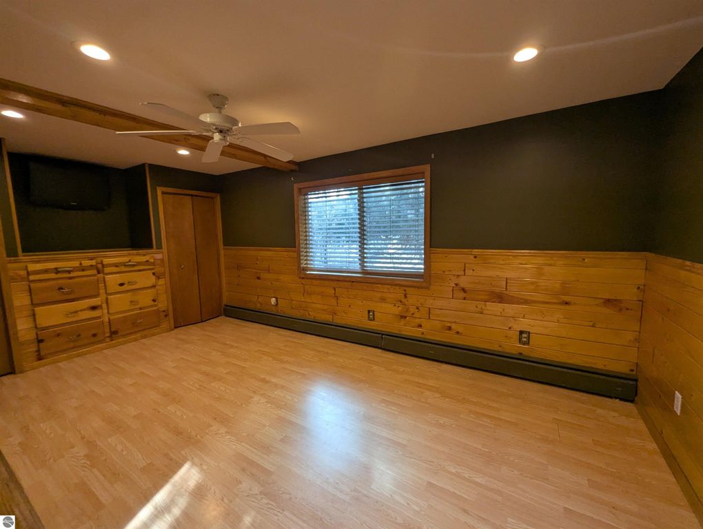 Image 29 of property listing at 534 S Main Street, Au Gres, MI 48703