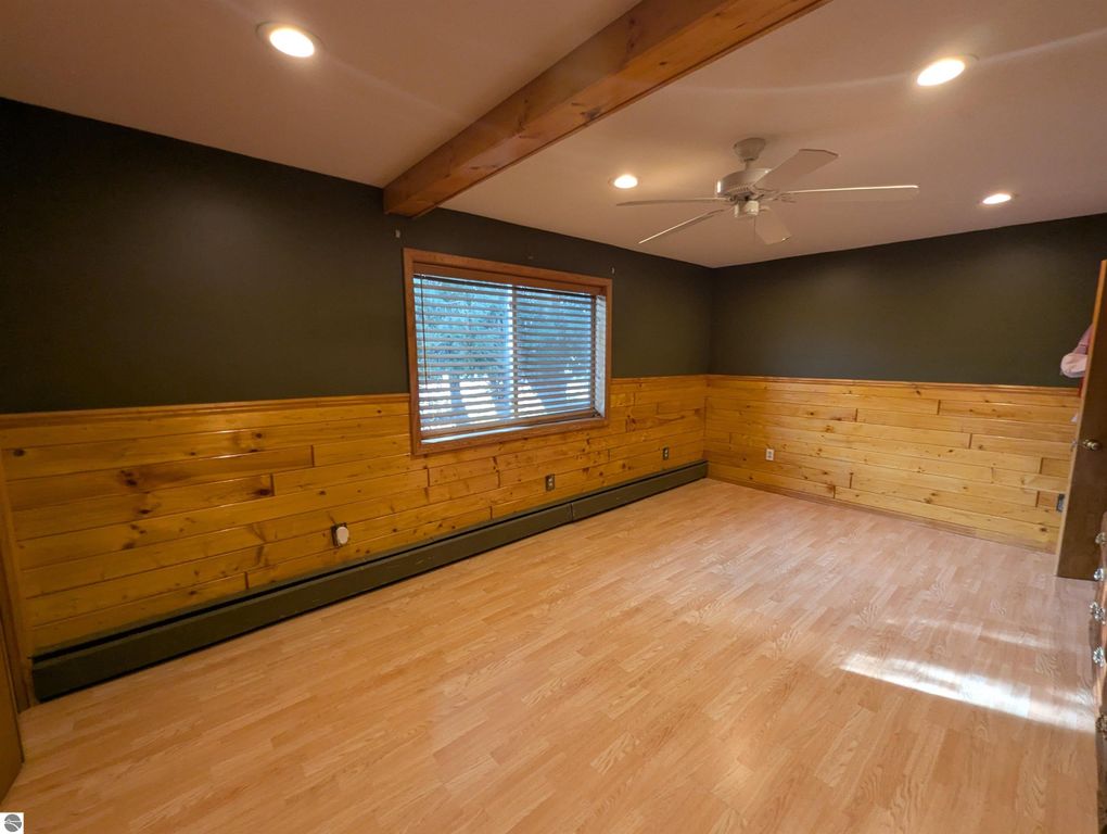 Image 31 of property listing at 534 S Main Street, Au Gres, MI 48703