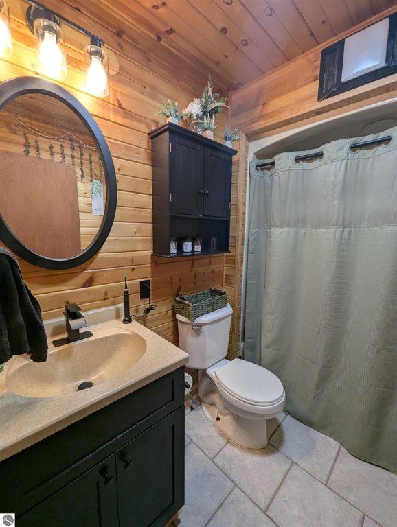 Image 34 of property listing at 534 S Main Street, Au Gres, MI 48703