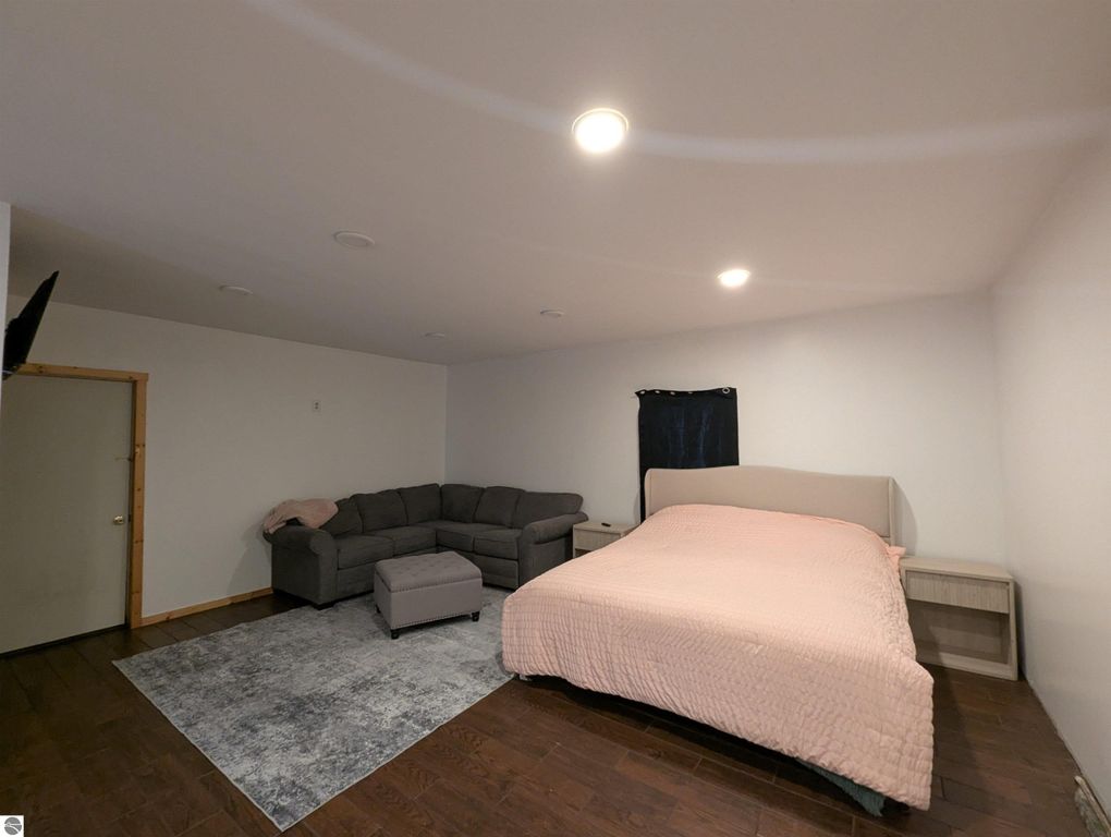 Image 38 of property listing at 534 S Main Street, Au Gres, MI 48703