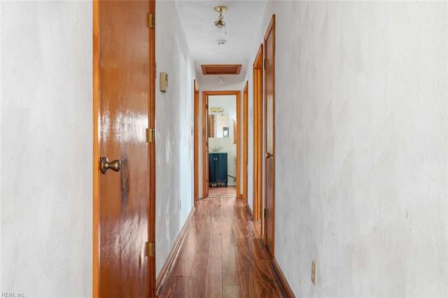 223 Woodbury Forrest DR, Hampton, VA 23666