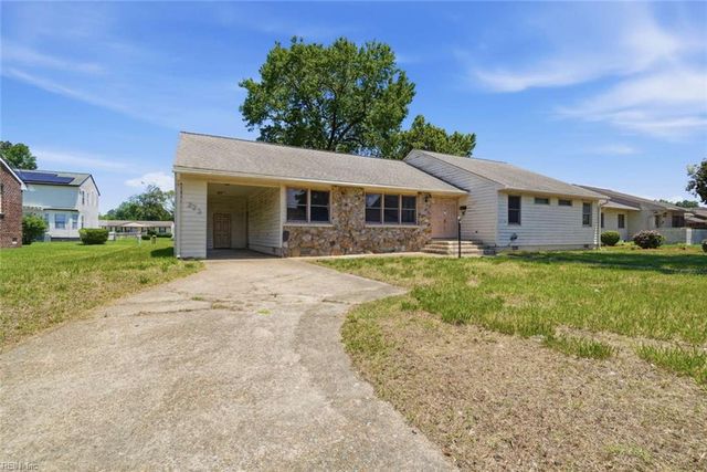 223 Woodbury Forrest DR, Hampton, VA 23666