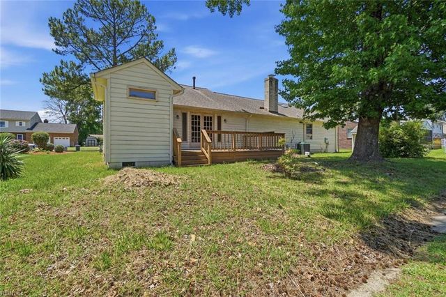 223 Woodbury Forrest DR, Hampton, VA 23666