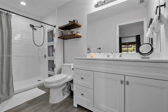 6185 Live Oak Ct A, Tamarac, FL 33319