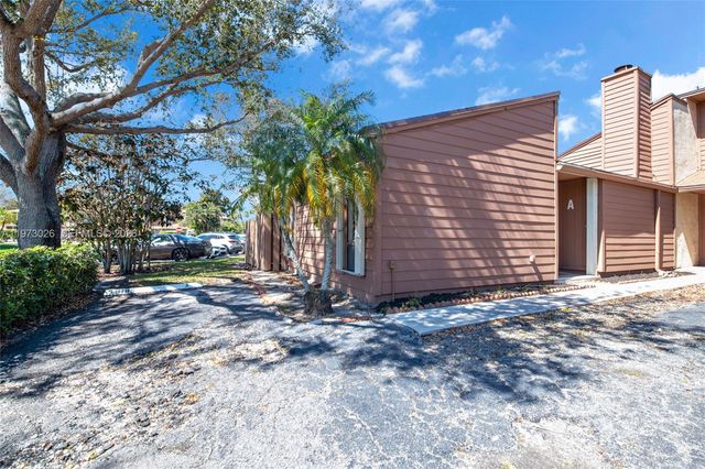 6185 Live Oak Ct A, Tamarac, FL 33319