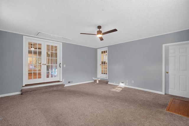 4636 Meadow Avenue NW, Cleveland, TN 37312