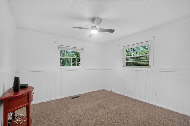 4636 Meadow Avenue NW, Cleveland, TN 37312