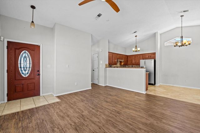 8415 Cedarcroft Road NW, Albuquerque, NM 87120