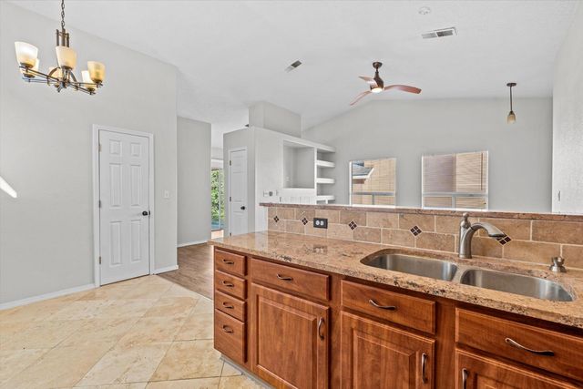 8415 Cedarcroft Road NW, Albuquerque, NM 87120