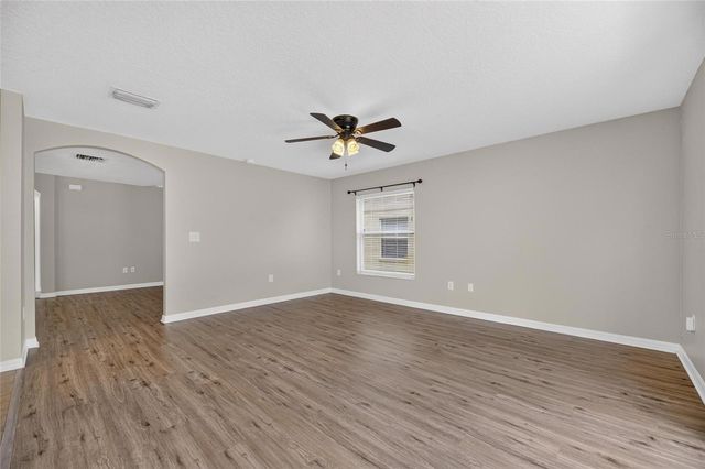 7842 CARRIAGE POINTE DRIVE, Gibsonton, FL 33534
